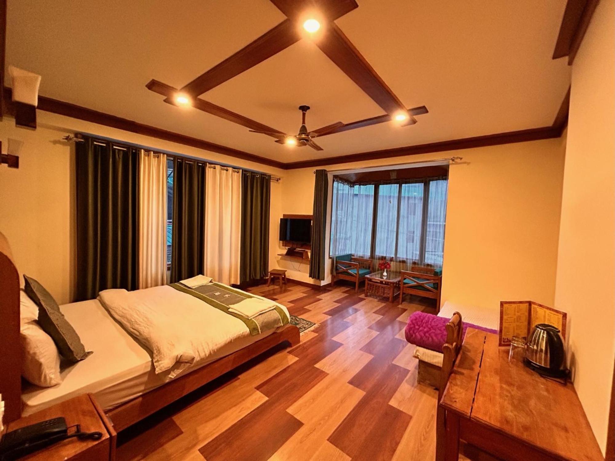 Tanglewood Villa Manāli Buitenkant foto