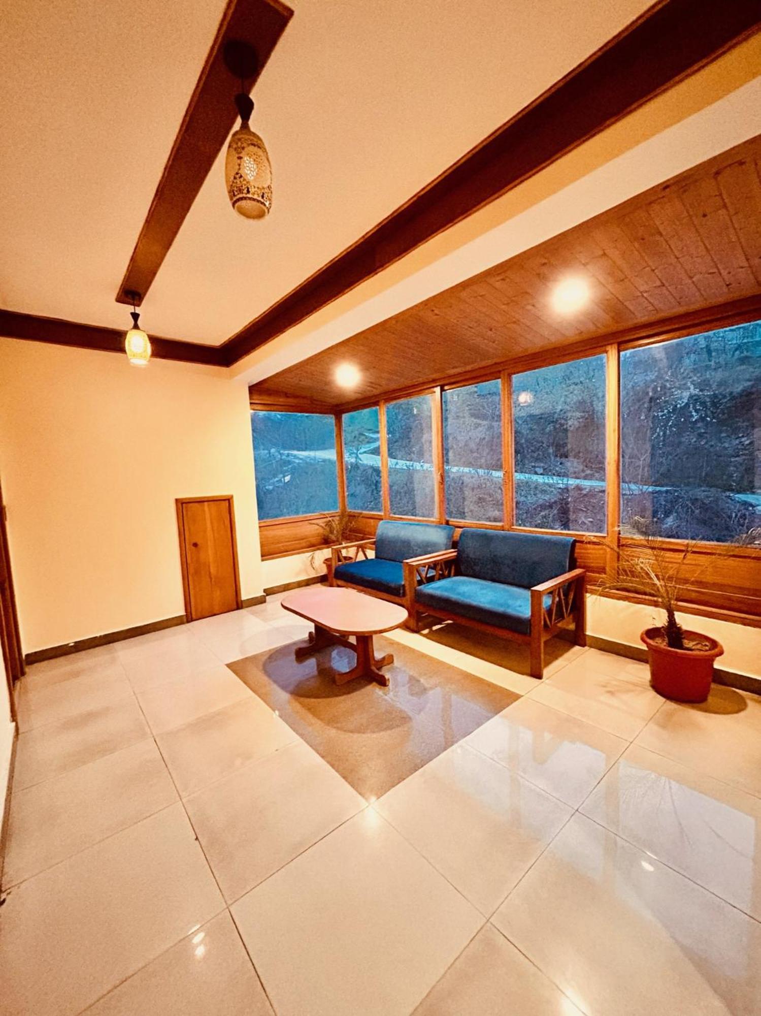 Tanglewood Villa Manāli Buitenkant foto